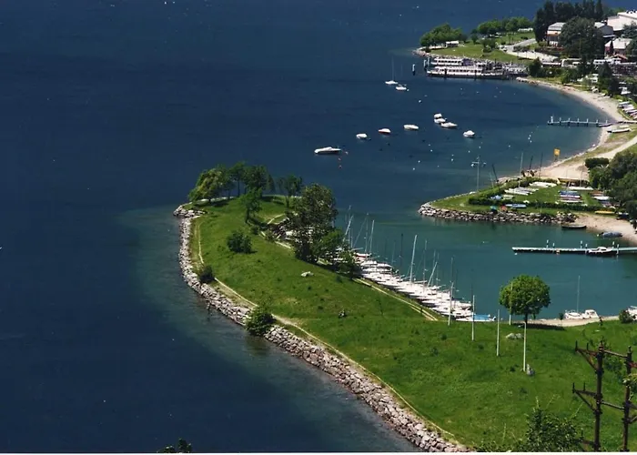 Scalotta - Wonderful Terrace And Mounts View Jacuzzi & Апартаменты