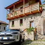 Scalotta - Wonderful Terrace And Mounts View Jacuzzi & Apartamento
