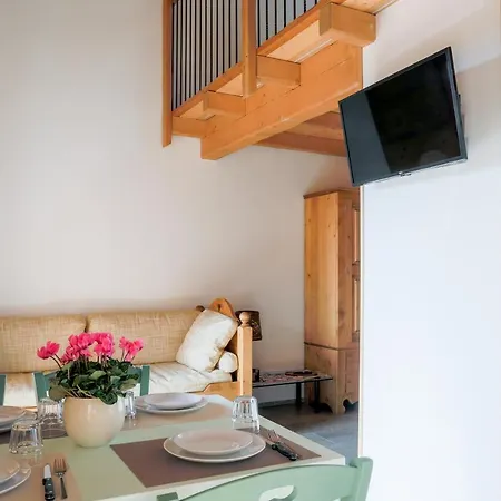 Scalotta - Wonderful Terrace And Mounts View Jacuzzi & Dervio