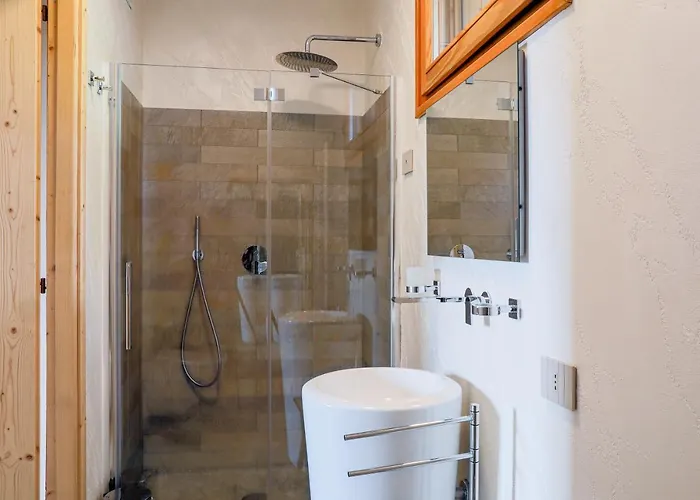 アパート Scalotta - Wonderful Terrace And Mounts View Jacuzzi & デルヴィオ